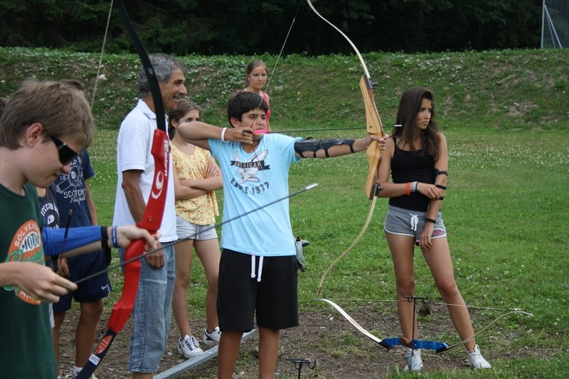 Village Camps International Summer Camp Leysin, Switzerland 2025-08-09 https://www.villagecamps.com/journals_admin/images/698-13-archery (7).jpg